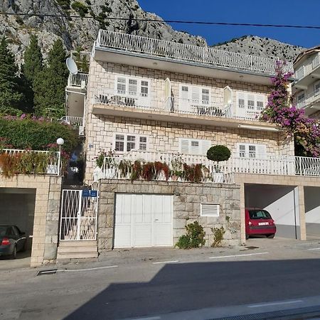 Apartment In Omis With Sea View, Balcony, Air Conditioning, Wi-Fi Ngoại thất bức ảnh