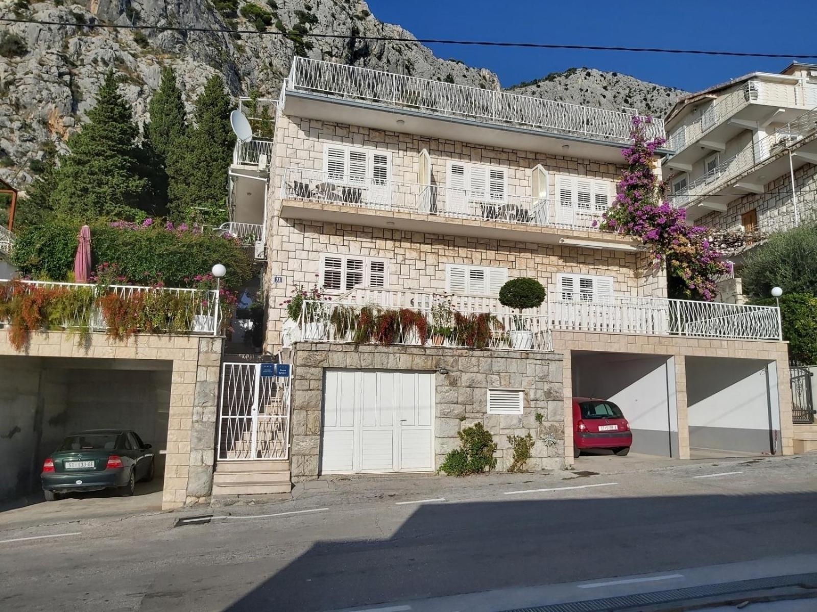 Apartment In Omis With Sea View, Balcony, Air Conditioning, Wi-Fi Ngoại thất bức ảnh